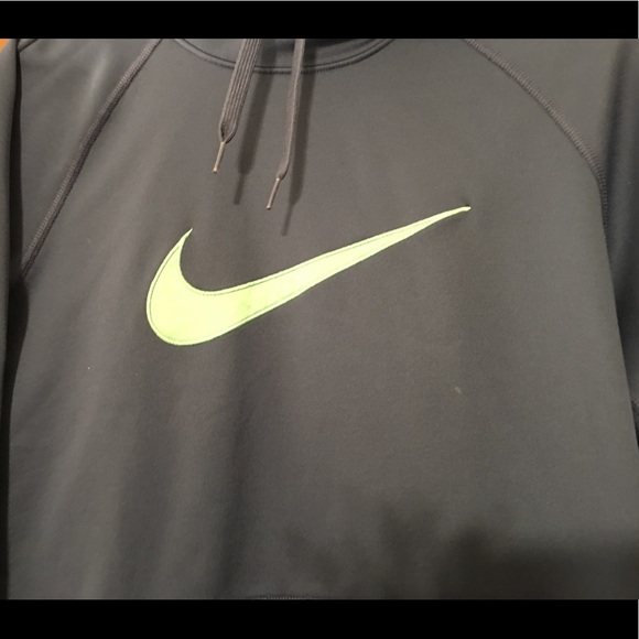 Nike Dri Fit Hoodie - Picture 2 of 3